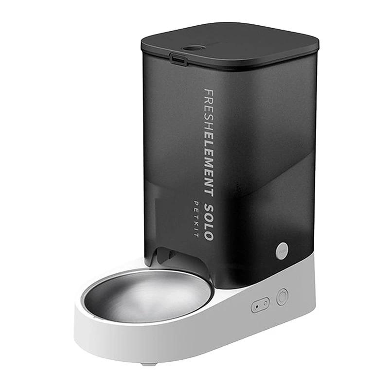 PetKit Fresh Element SOLO smart food dispenser.